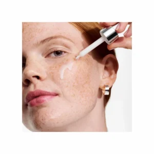 Clinique Moisture Surge Active Glow Serum HA + Vit C + AHA - Image 4